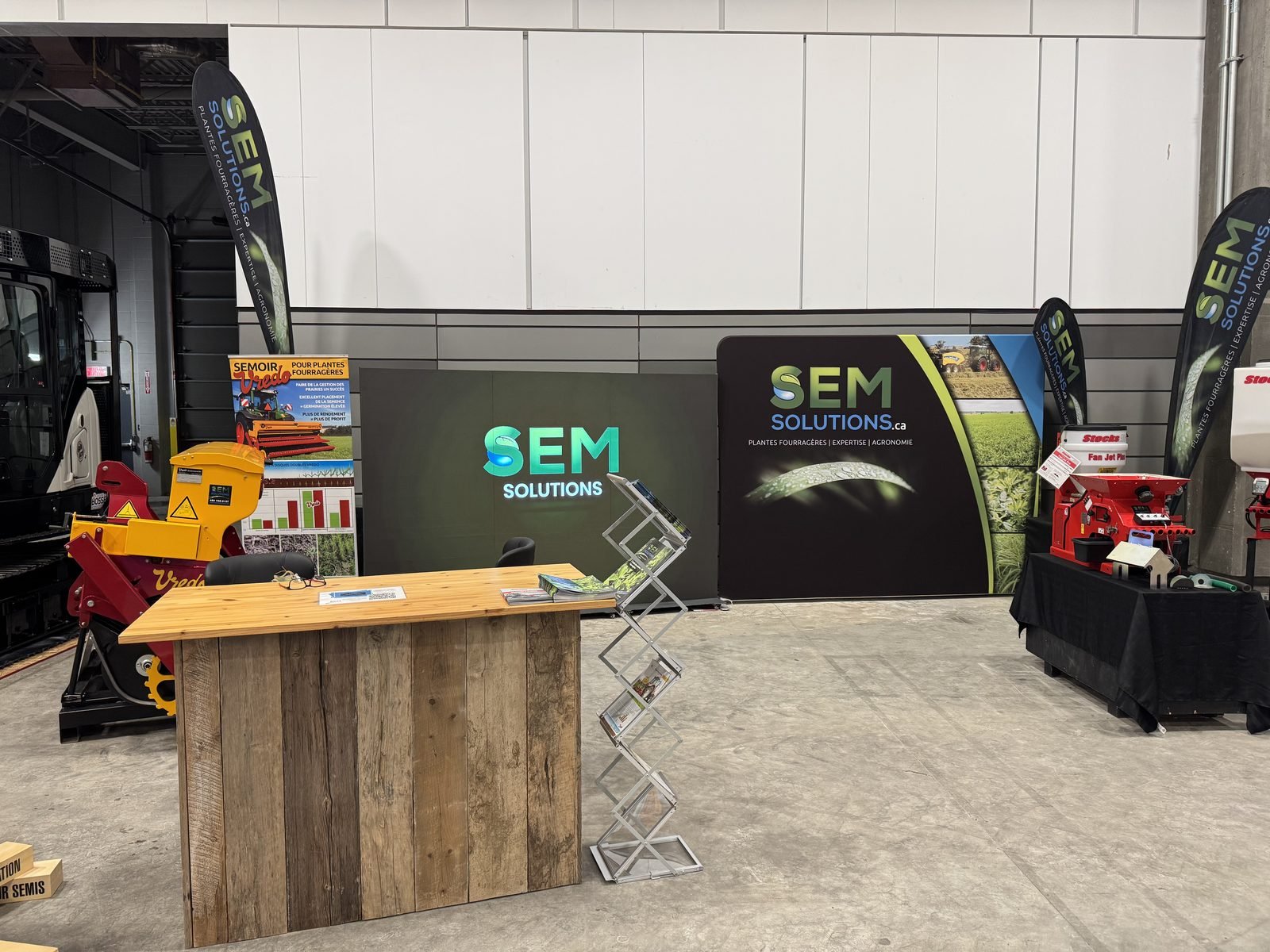 Stand SEM Solutions au salon professionnel